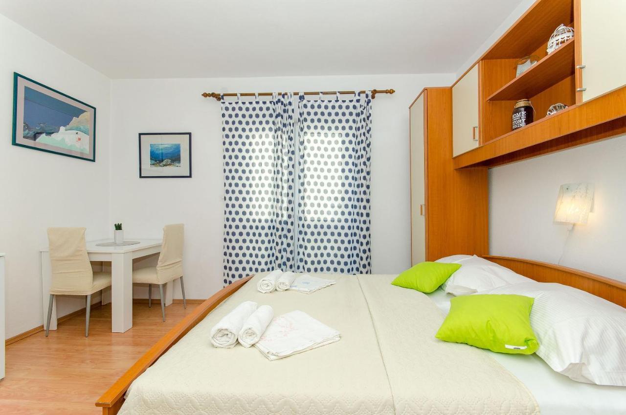 Apartments Katica Makarska Exterior foto