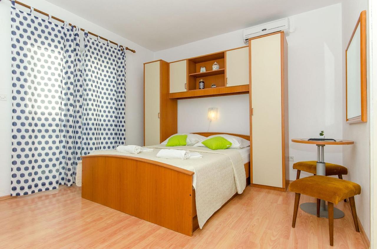 Apartments Katica Makarska Exterior foto